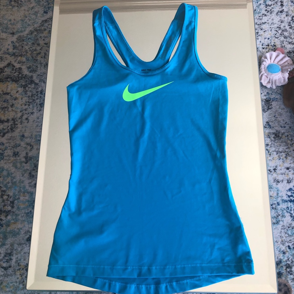 Nike Pro Dri-Fit